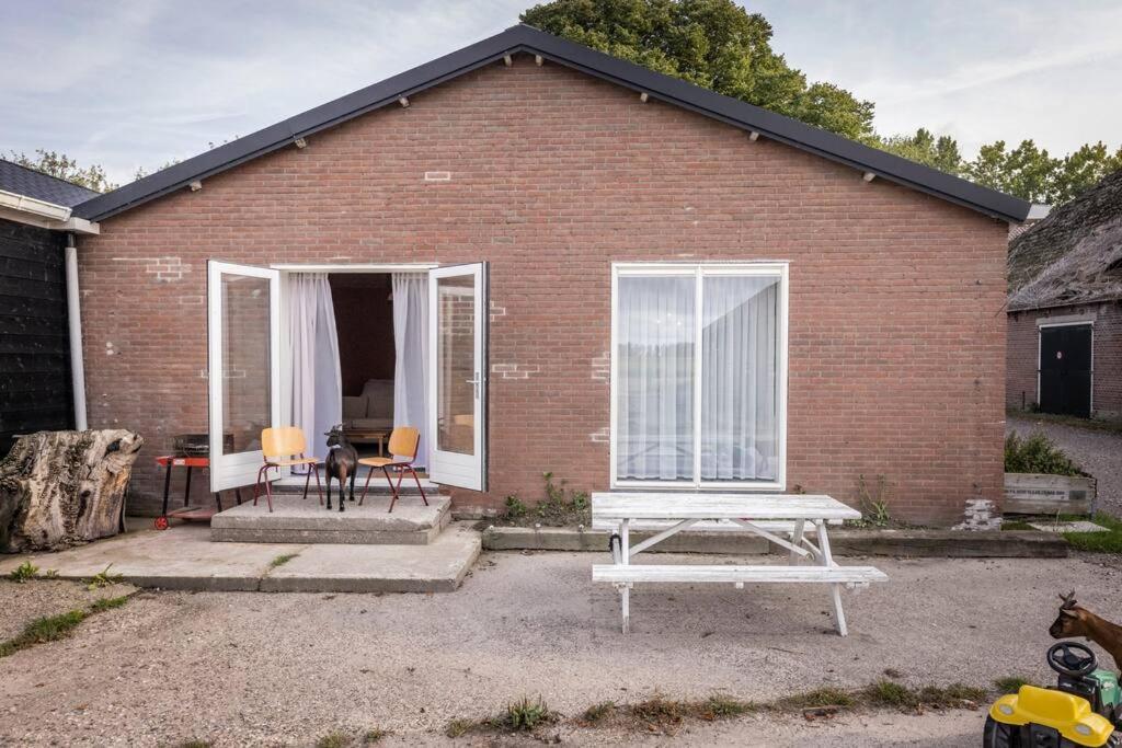 De Kaasmakerij - Ruim Vakantiehuisje Op Huize Blokland Hem Dış mekan fotoğraf